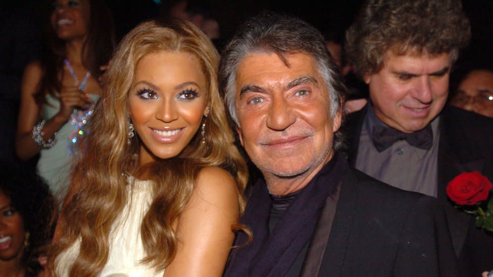 Beyonce and Roberto Cavalli at the Metropolitan Museum in 2004