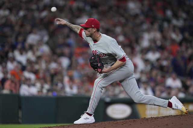 Jake Meyers homers as Astros avoid sweep with 4-3 win over