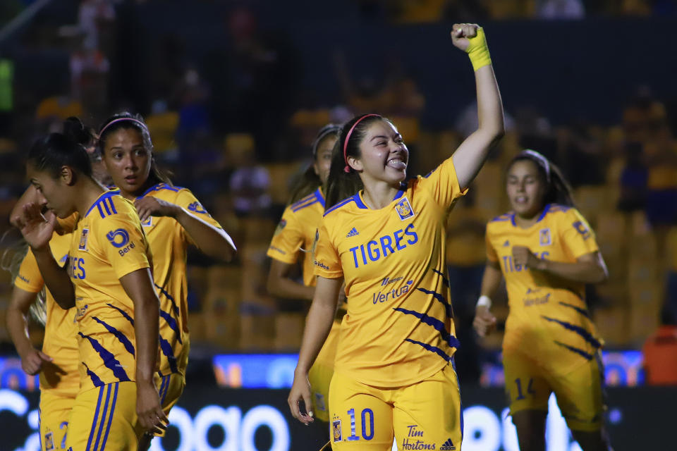 Katty Martínez festeja un gol ante Toluca en el Apertura 2021. (Alfredo Lopez/Jam Media/Getty Images)