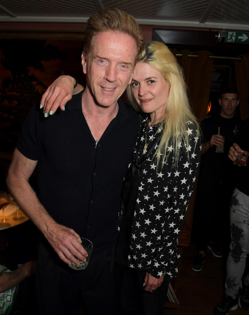 <p>Damian Lewis makes it official with his new girlfriend, The Kills frontwoman Alison Mosshart, at an event for The House of KOKO in London on July 6. </p>