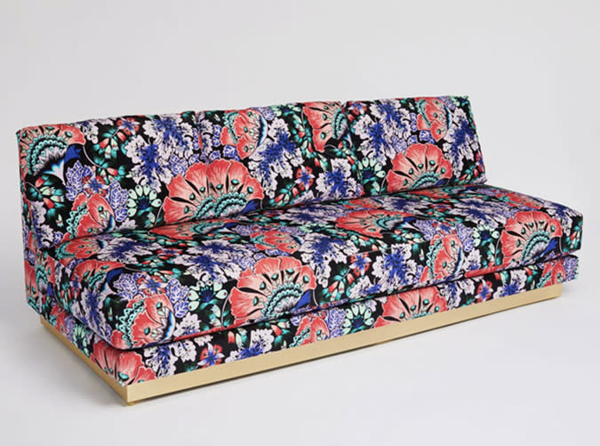 <p>Cardiff Sofa in Feather Bloom</p>