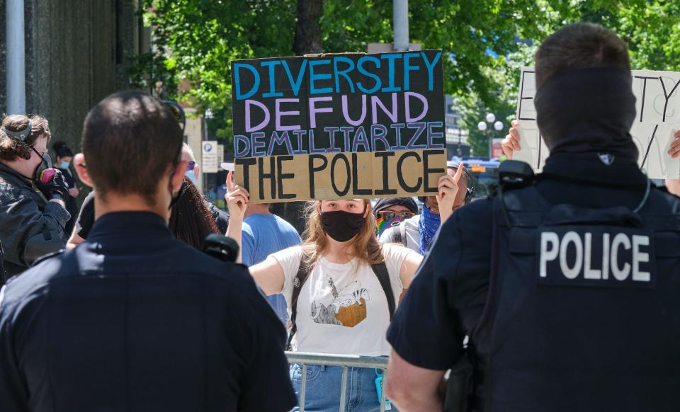 defund seattle police