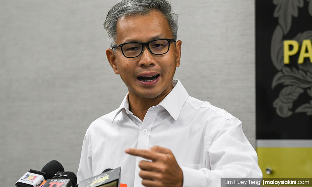 1MDB scandal: Well done with Ambank, now go after auditors - Pua