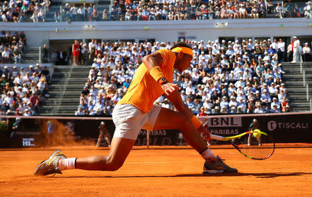 Tennis - ATP World Tour Masters 1000 - Italian Open - Foro Italico, Rome, Italy - May 19, 2018 Spain's Rafael Nadal in action during his semi final match against Serbia's Novak Djokovic REUTERS/Tony Gentile