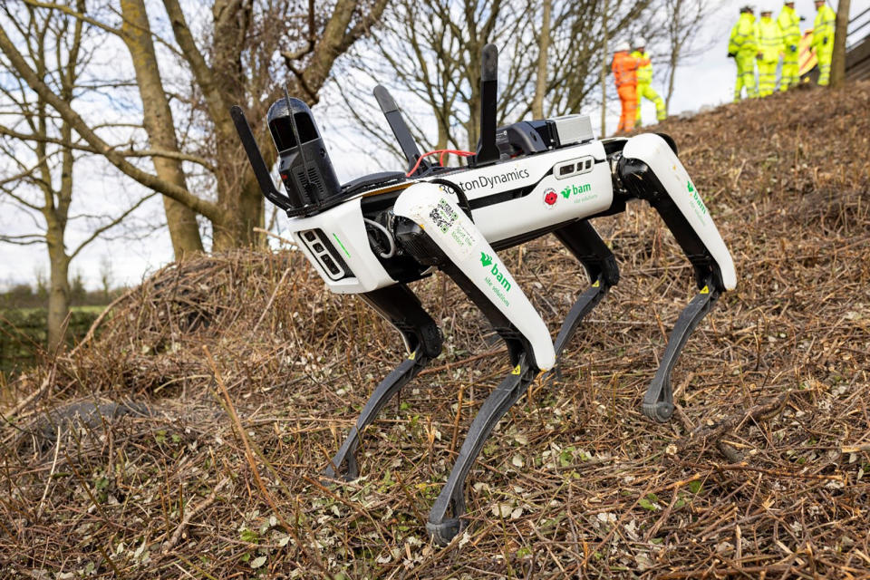 Spot, the robot dog carries out roadside surveys in United kingdom