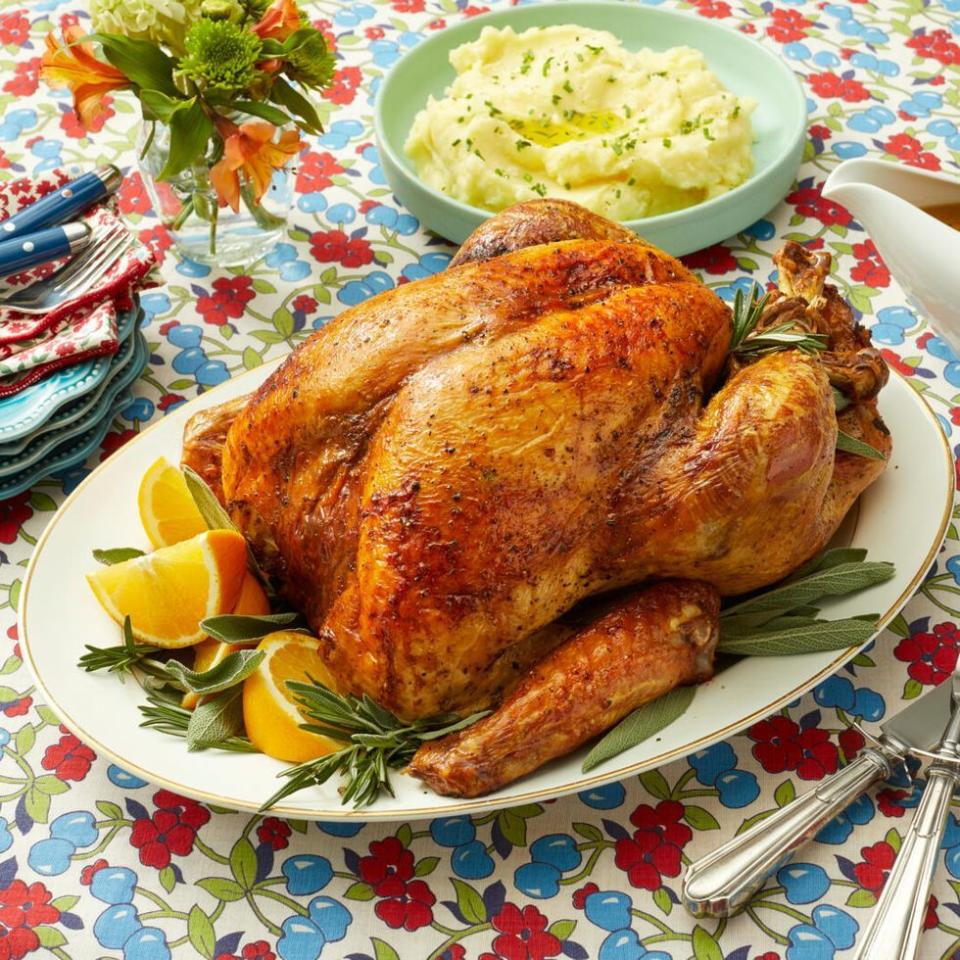 These Christmas Turkey Recipes Are Guaranteed to Be Gobbled Up