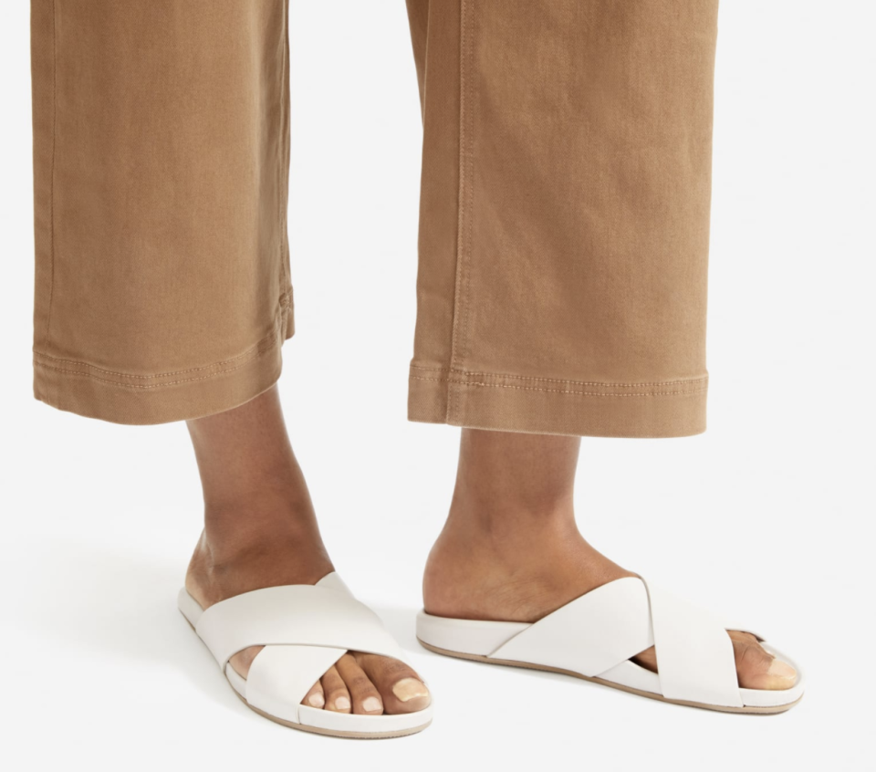 Style and function. (Photo: Everlane)