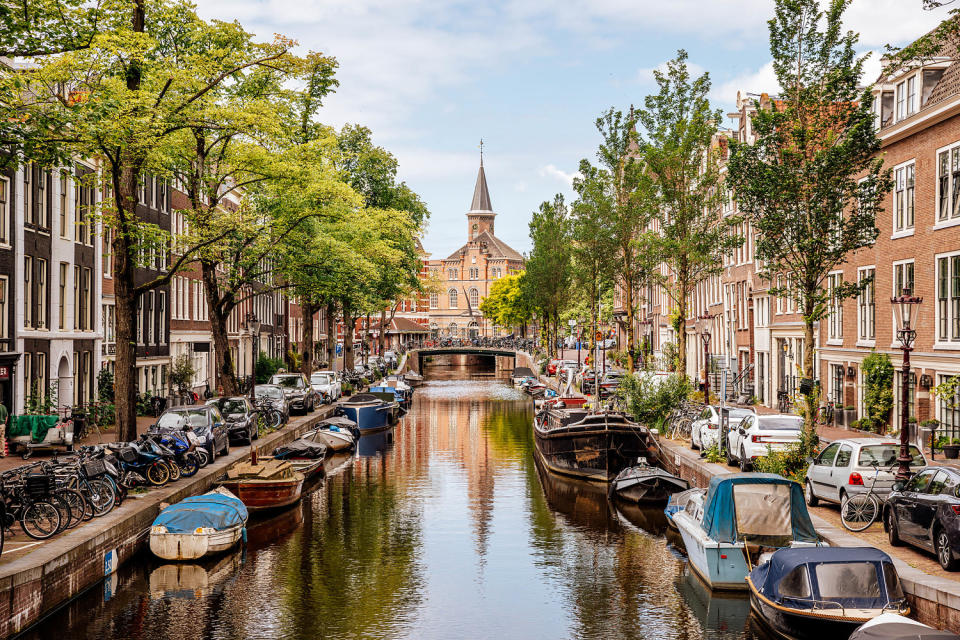 Bloemgracht canal in Amsterdam, Netherlands (Alexander Spatari / Getty Images)