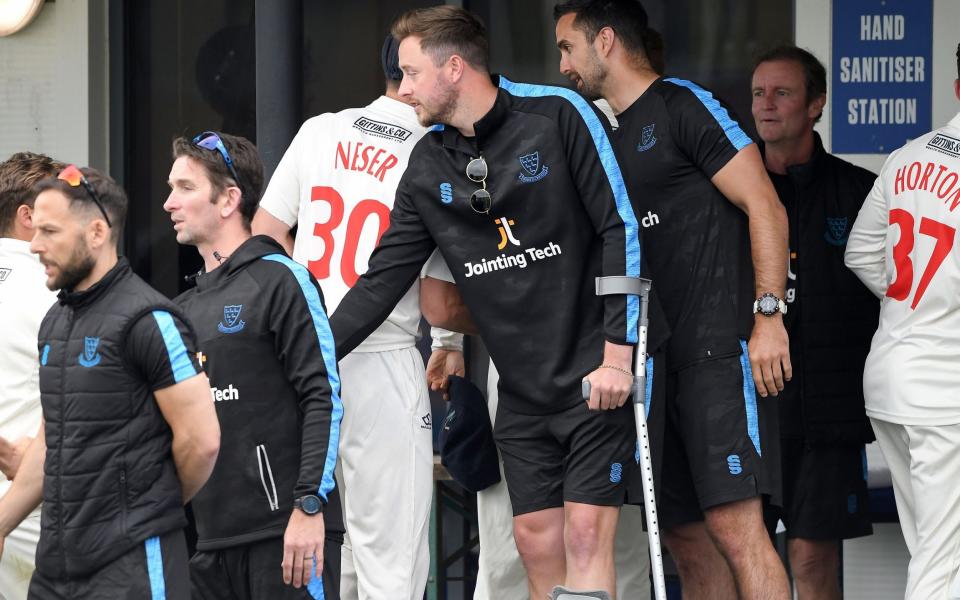 Ollie Robinson on crutches and in an orthopaedic boot - Ashes 2023: England vs Australia fixtures, start times and TV channel for Test series - Shutterstock/Neil Marshall