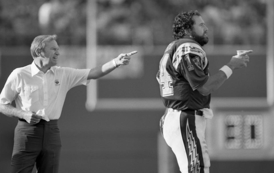 Chargers head coach Don Coryell and QB Dan Fouts on the sideline against the Bills, Dec. 1, 1985, at Jack Murphy Stadium, in San Diego.