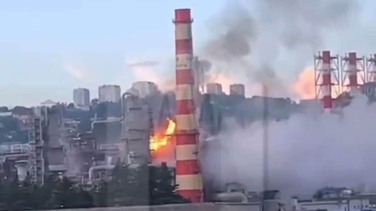 Fire in the town of Tuapse. Photo: "Ostorozhno novosti" Telegram channel
