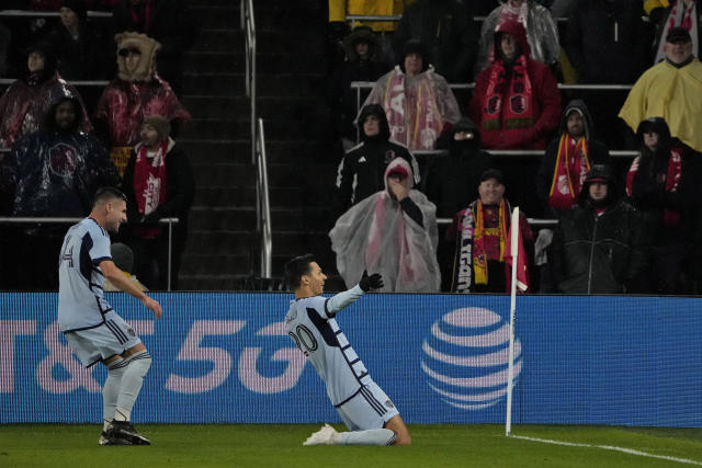 St. Louis City offense erupts in 4-0 win over Sporting Kansas City