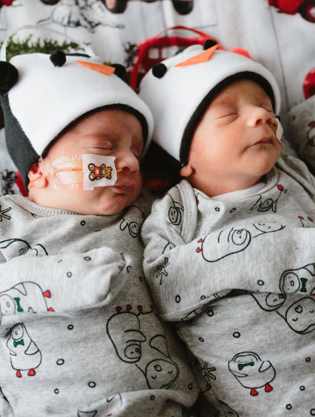 USA Today  These tiny babies in tiny costumes in NICU will melt your heart  — Schaumburg Photography