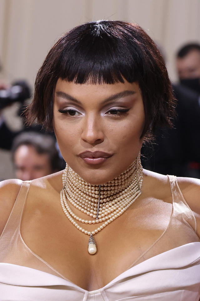 Celebrity Hair and Makeup at the Met Gala