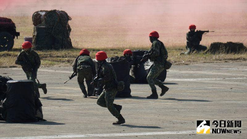 ▲陸軍新編109旅原定27日舉行編成典禮，因為桃園新冠肺炎疫情升溫而延期。（資料照／記者呂炯昌攝）