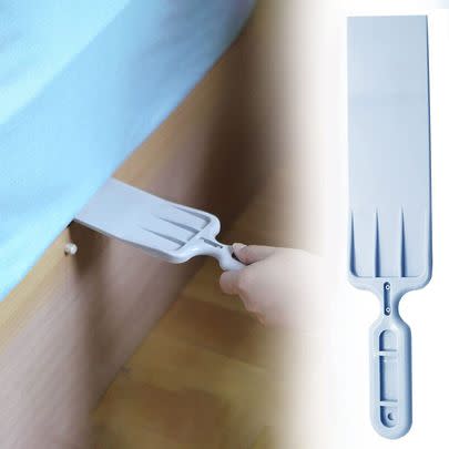 The one-handed paddle for hotel-like bedding