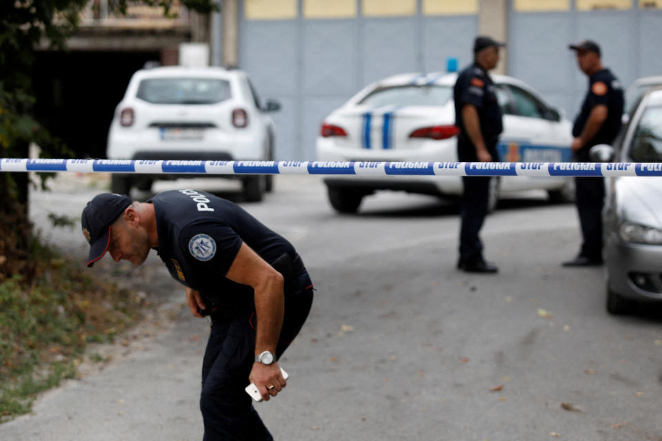 Montenegro, ammazza dieci persone dopo una lite: killer ucciso da un passante. REUTERS/Stevo Vasiljevic REFILE - REMOVING NUMBER OF VICTIMS