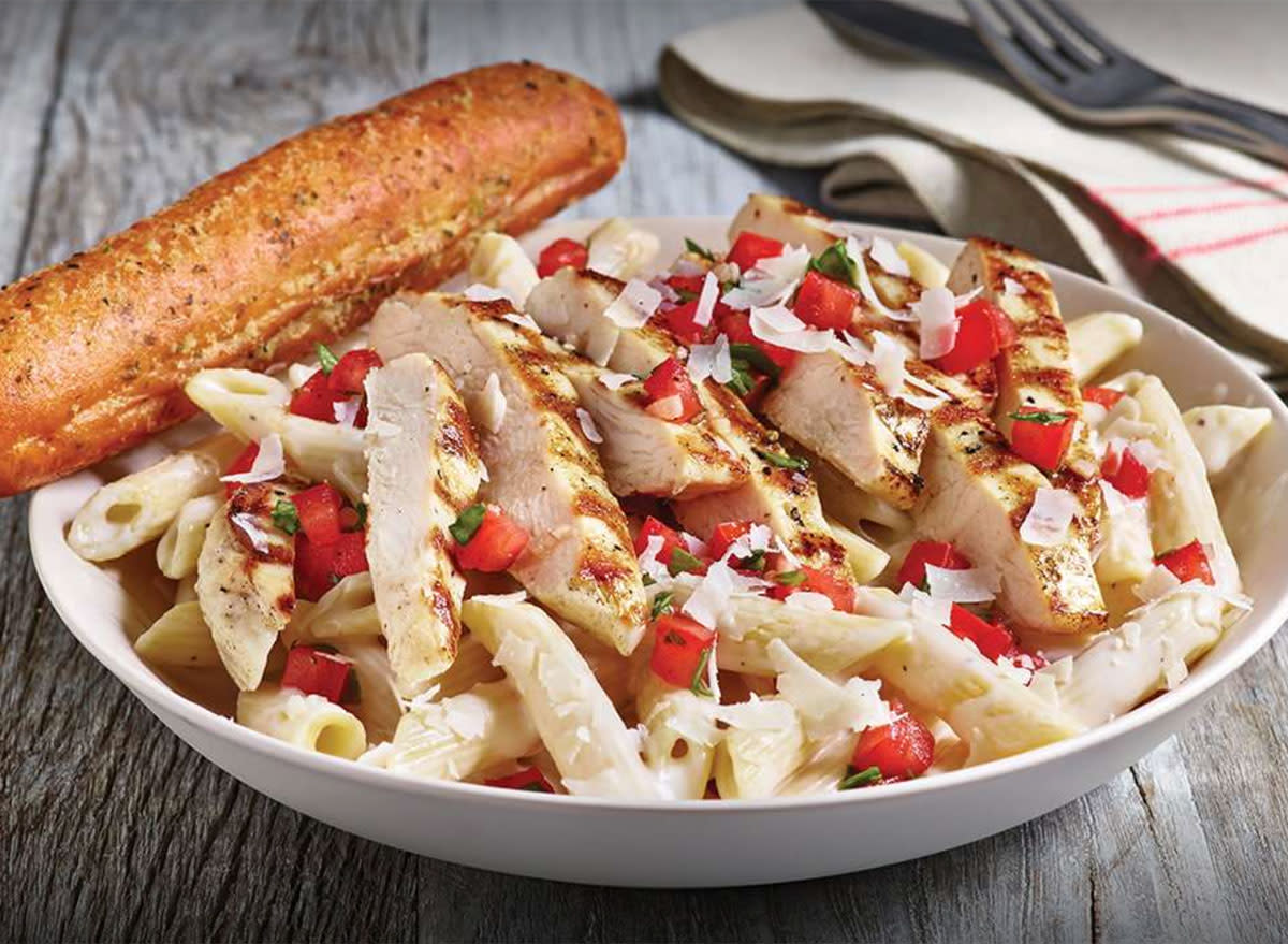 applebees three cheese chicken penne