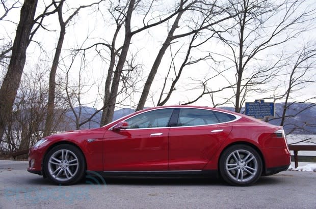 Tesla Model S Performance (2013) review photo