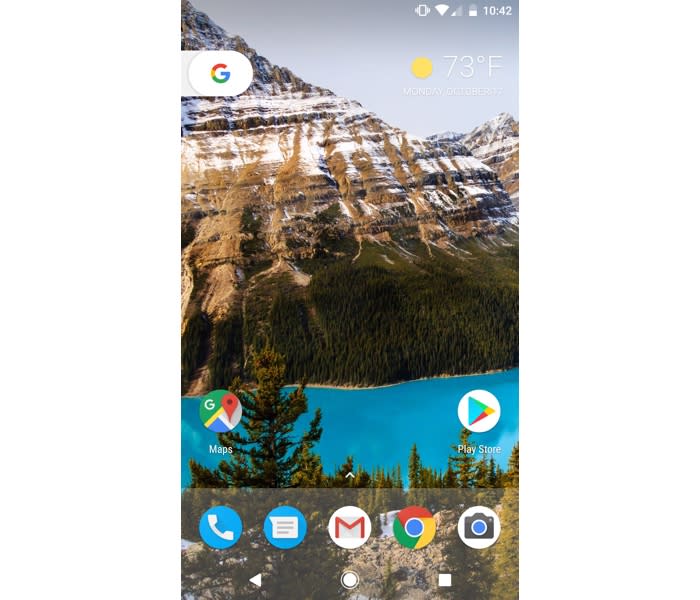 Android Nougat home screen.