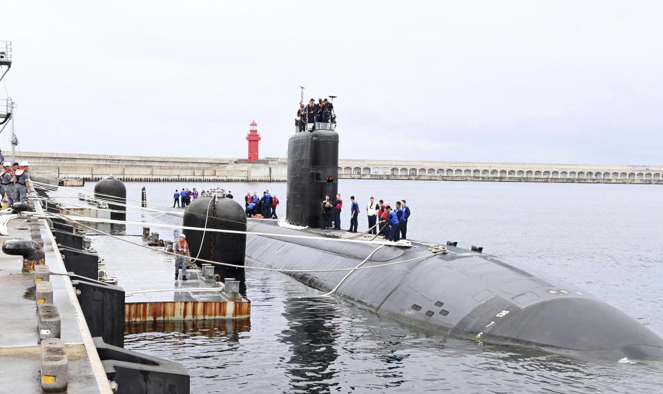 In this photo provided by South Korea Defense Ministry, the USS nuclear-powered submarine USS Annapolis docks at a South Korean naval base on Jeju Island, South Korea, Monday, July 24, 2023. The nuclear-propelled U.S. submarine has arrived in South Korea in the second deployment of a major U.S. naval asset to the Korean Peninsula this month, South Korea's military said Monday, adding to the allies' show of force to counter North Korean nuclear threats. (South Korea Defense Ministry via AP)