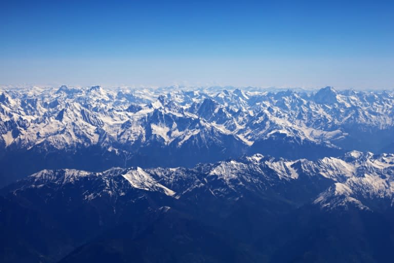 Les millions de personnes qui dépendent de la fonte des neiges de l'Himalaya pour leur approvisionnement en eau font face à un risque "très sérieux" de pénurie cette année en raison de la baisse des chutes de neige (Sebastien BERGER)