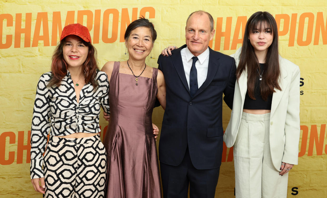 Laura Louie and Woody Harrelson (middle) at the premiere of 