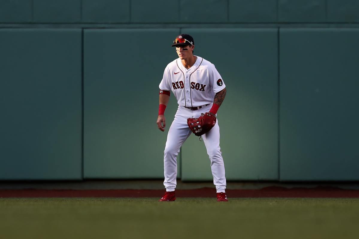 Duran, Verdugo each hit a 2-run HR; Red Sox coast past MLB-worst
