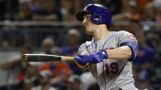 Mets trade Mark Canha to Brewers in latest deadline sale