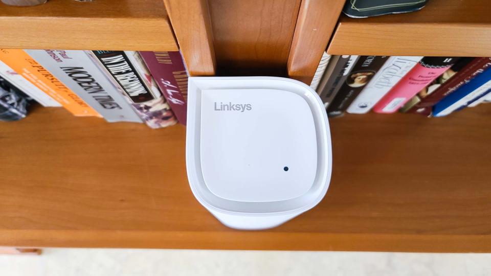 Linksys Velop Pro 7 on desk