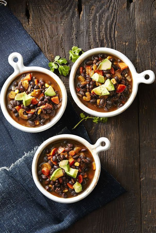 Smoky Vegan Black Bean Chili