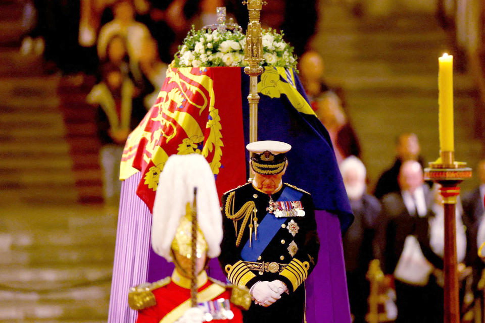 Every Emotional Photo of the Queen's Children Guarding Her Coffin