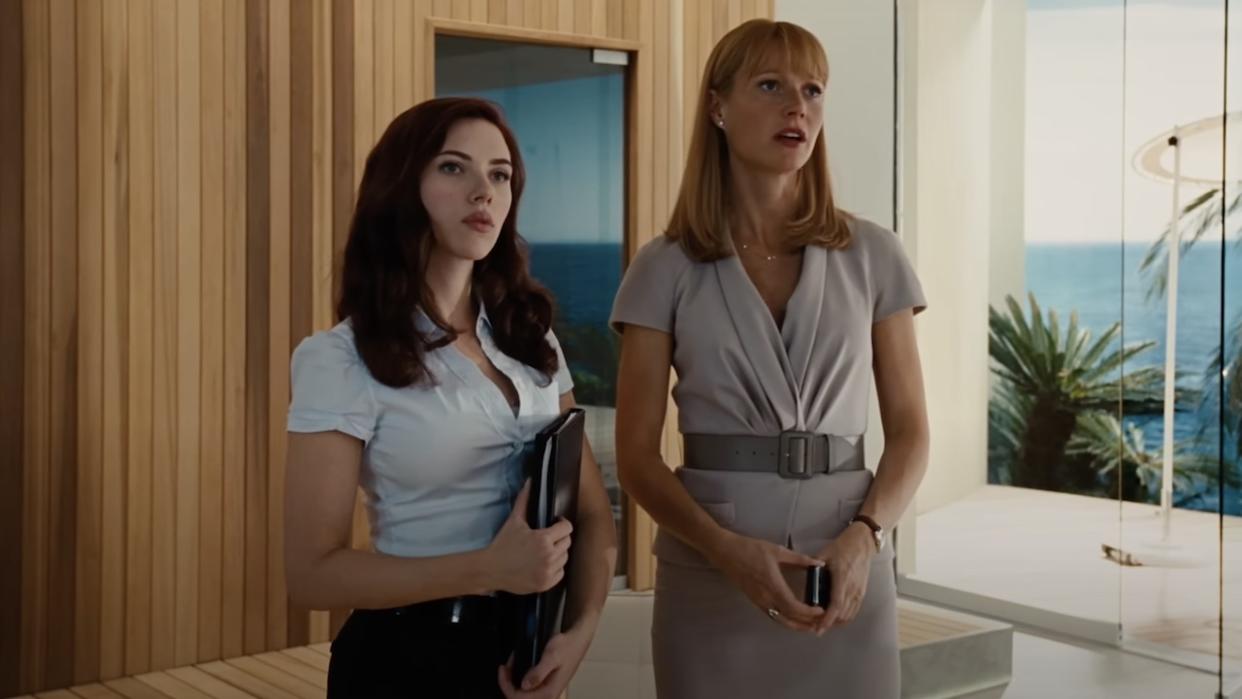  Scarlett Johansson and Gwyneth Paltrow in Iron Man 2 