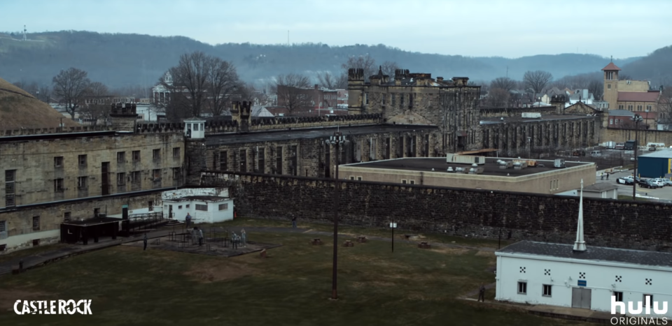 A familiar prison setting in Castle Rock. (Hulu)