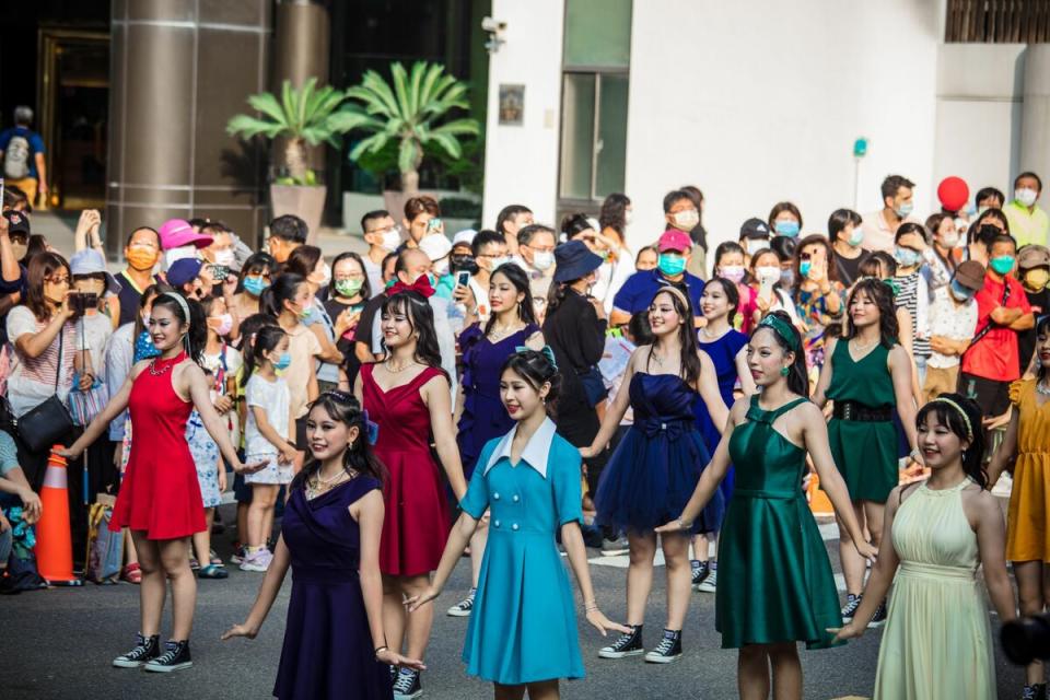 新民高中2022年踩舞活動。   圖：台中市政府/提供