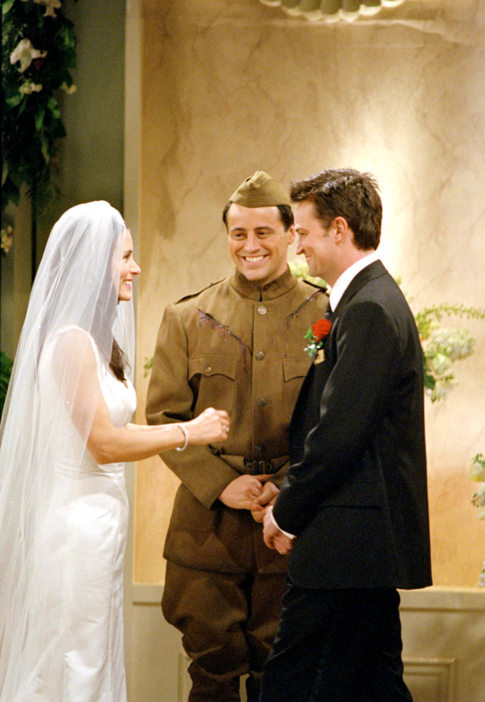 Monica and Chandler getting married