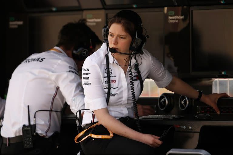 Rosie Wait, la nueva directora de estrategias de Mercedes para la temporada 2023 de la Fórmula 1