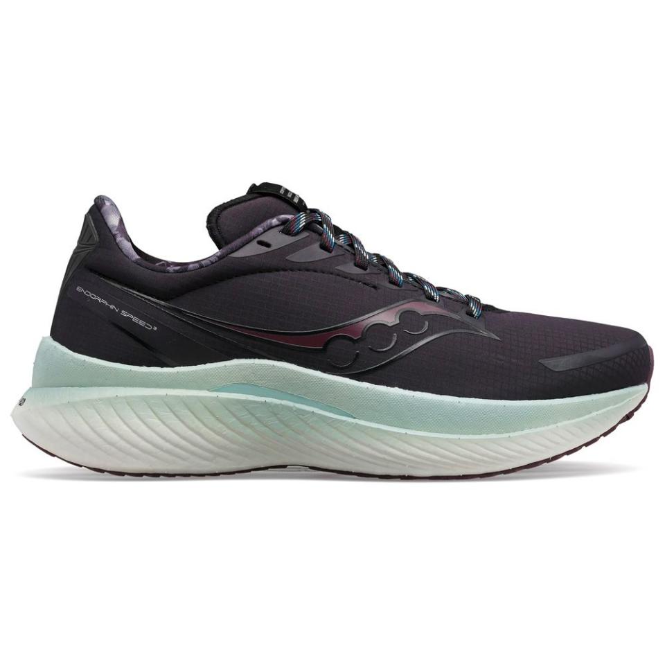 saucony endorphin speed 3 runshield