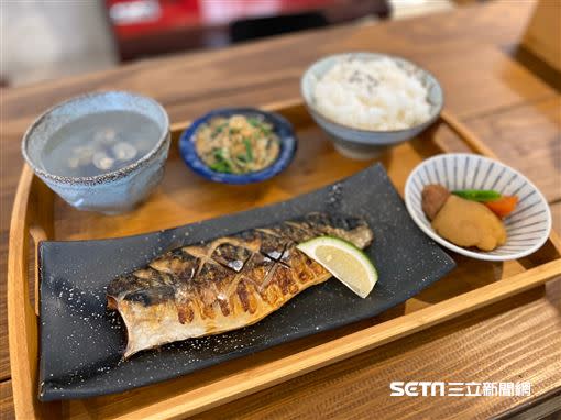 每日新鮮的食材做成烤魚滋味很不錯。（圖／記者馮珮汶攝）