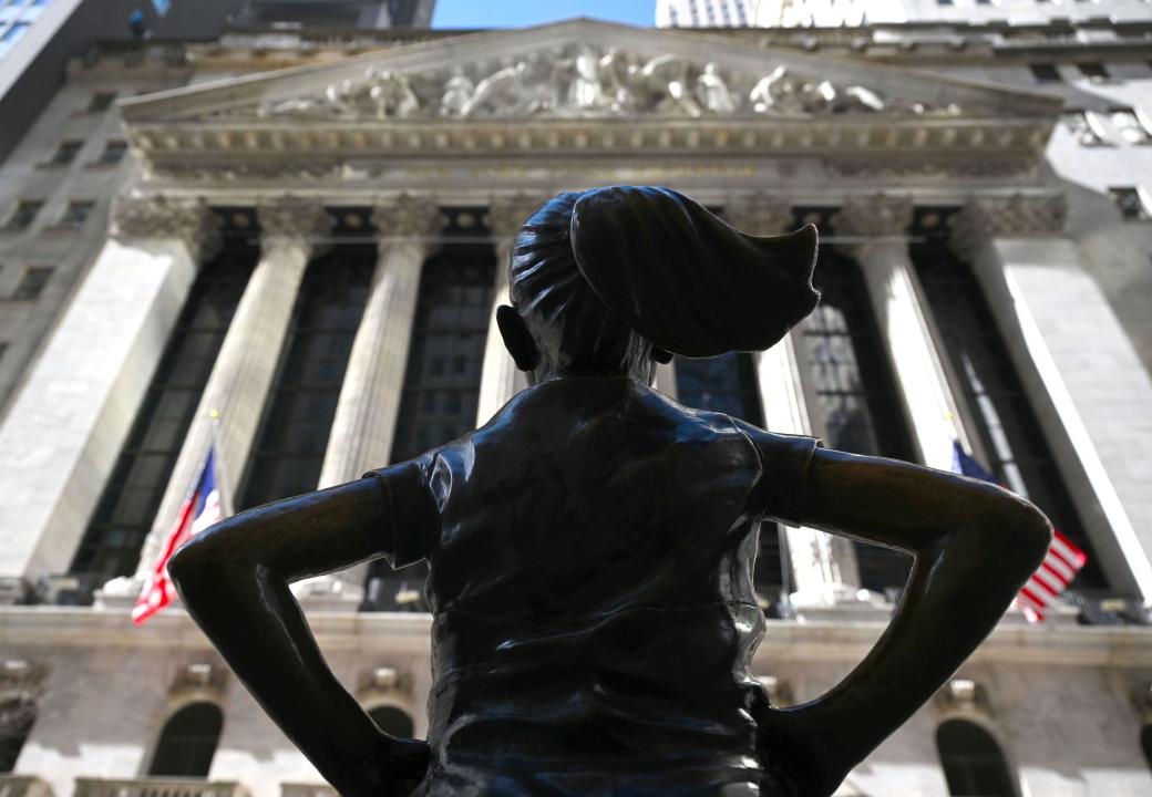 Photo by: zz/NDZ/STAR MAX/IPx 2024 3/8/24 Atmosphere in and around Wall Street and The New York Stock Exchange in the Financial District of Lower Manhattan, New York City on March 8, 2024. Here, The Fearless Girl Statue. (NYC)