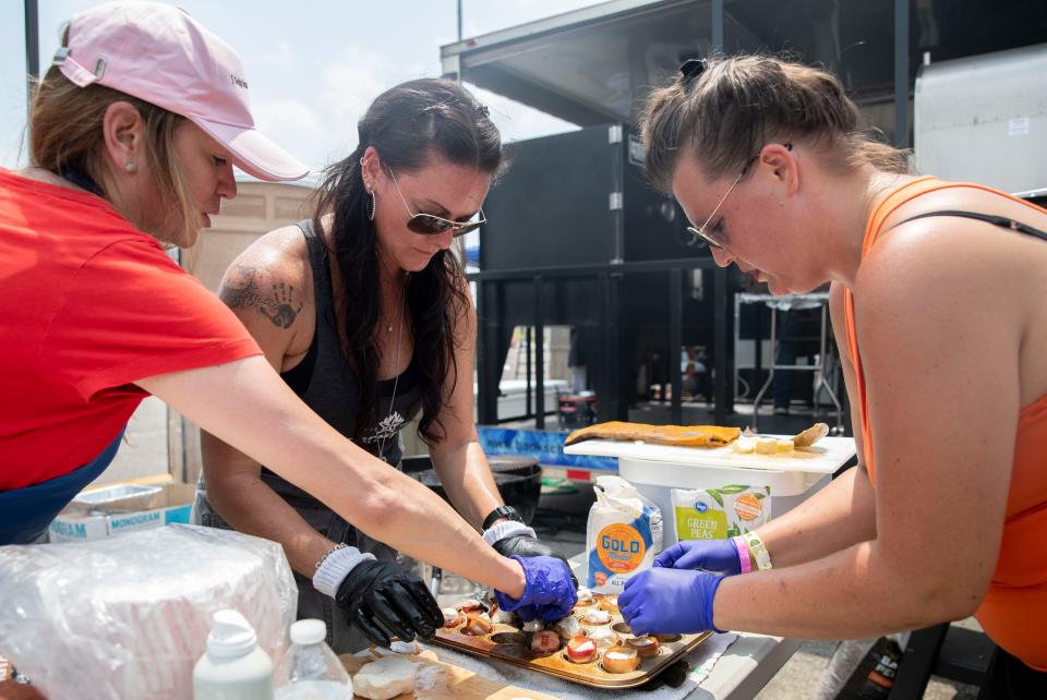 "I Only Smoke When I Drink," an all-female team from Nashville, will be competing in SmokeSlam.