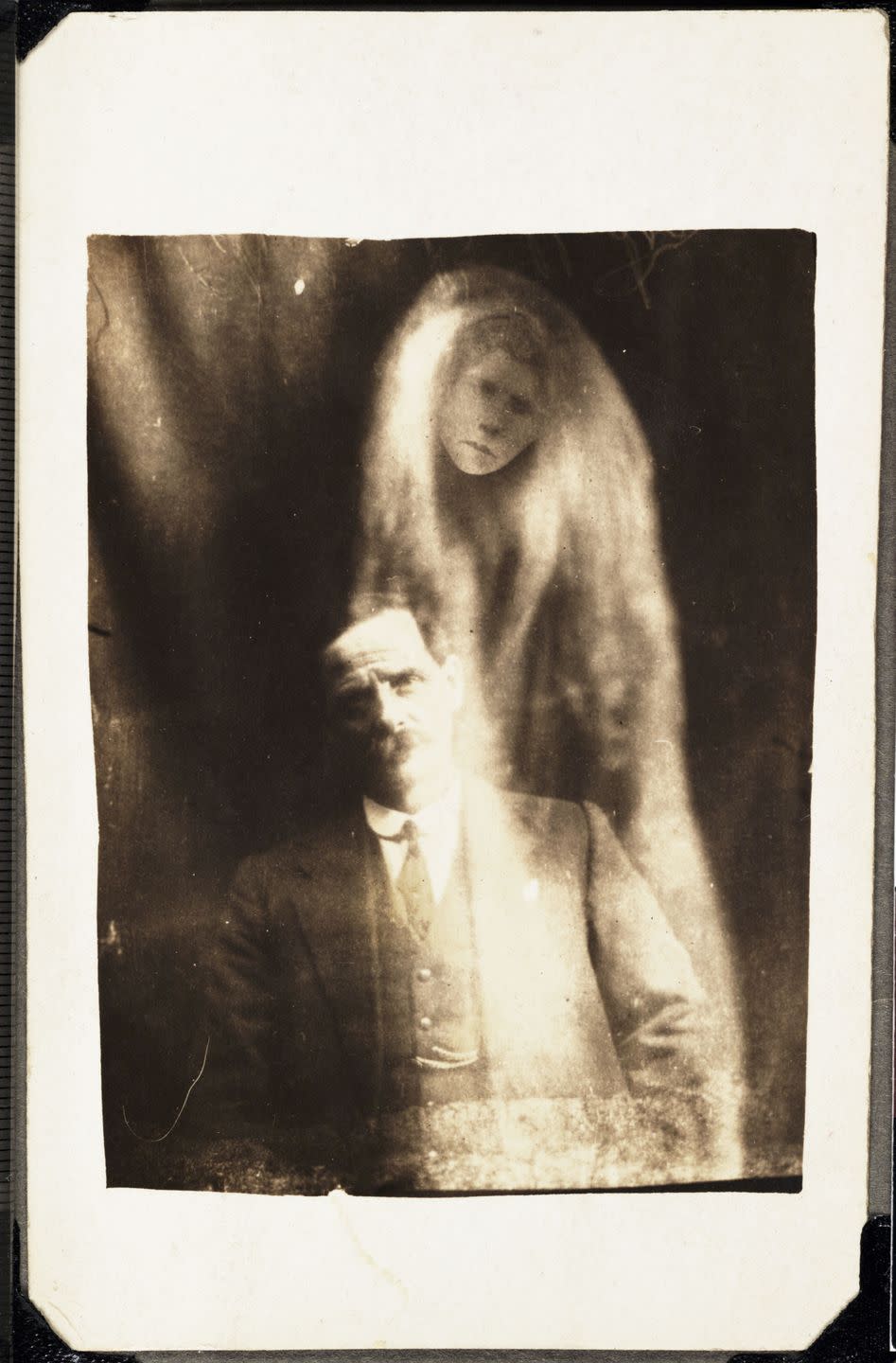 Husband and (Dead) Wife (1923)
