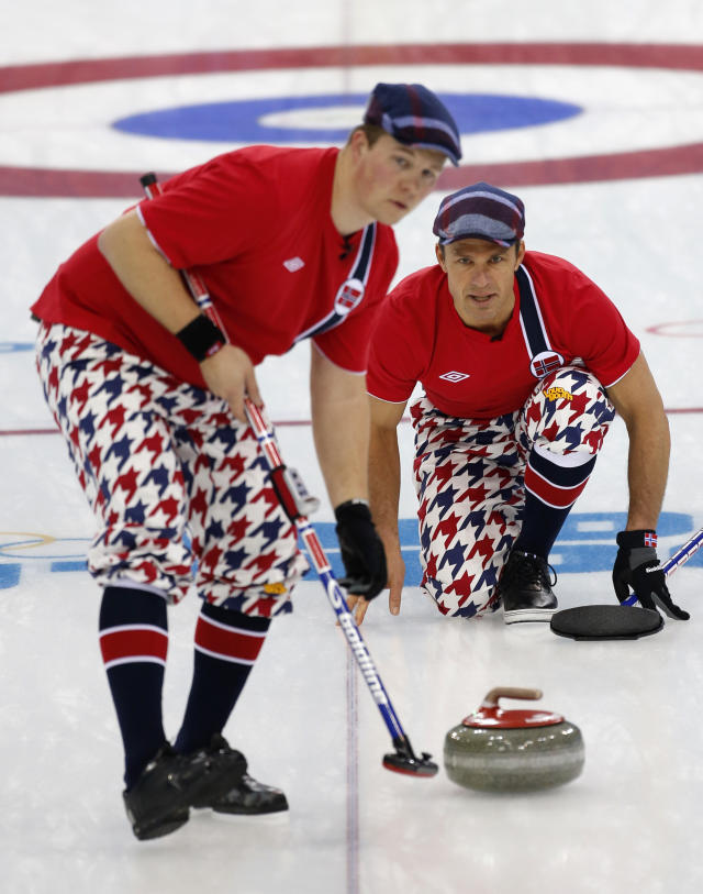 Norwegian curlers make Olympic-size fashion statement in diamond