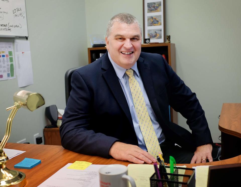 Lou Goscinski is superintendent of the York School Department in York, Maine.