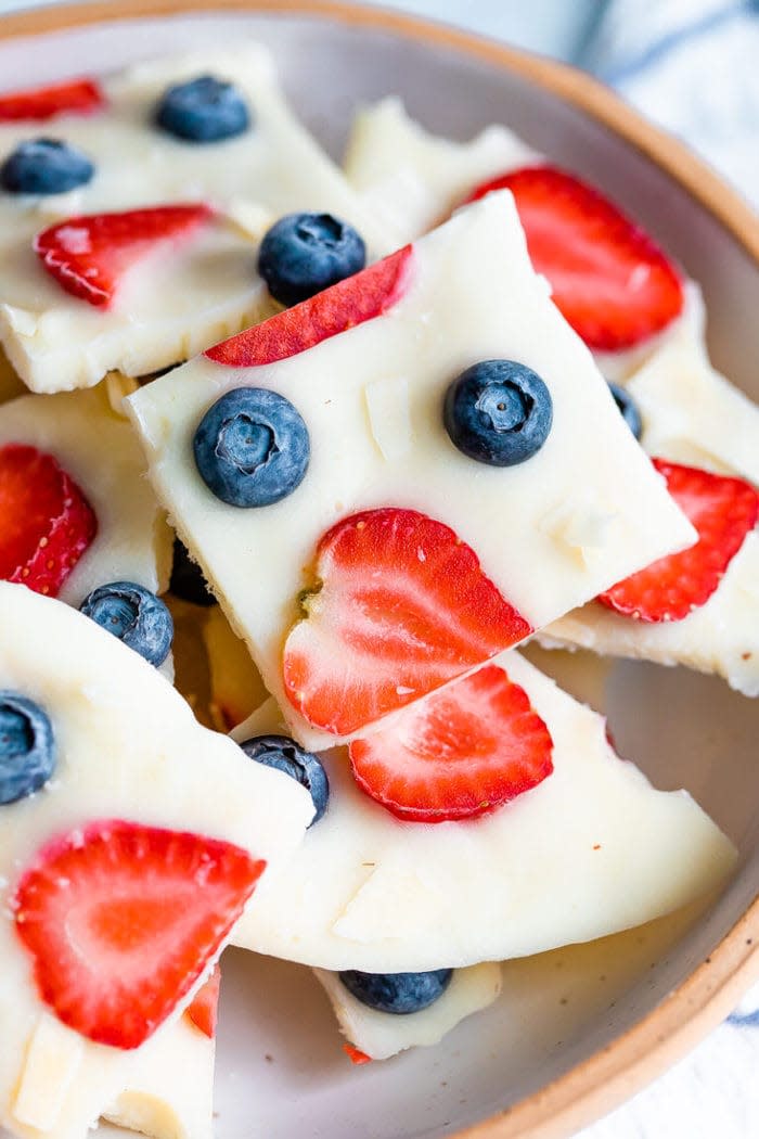 Frozen Yogurt Bark With Berries From Eating Bird Food