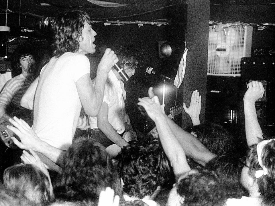 Mick Jagger sings to fans at Sir Morgan’s Cove on Sept. 14, 1981.