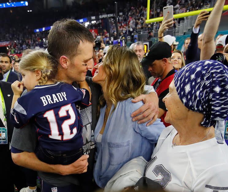 Tom Brady celebrates his Super Bowl win with wife Gisele, daughter Vivian, and mother Galynn. (Photo: Kevin C. Cox/Getty Images)