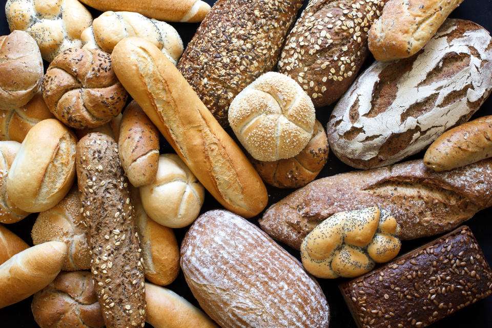 La guerra colpisce il grano, aumentano i prezzi di pane e pasta (Getty Images)