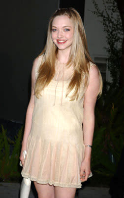 Amanda Seyfried at the L.A. premiere of Paramount's Mean Girls