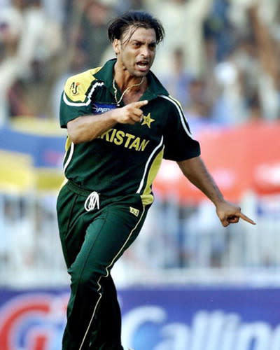 The 2003 World Cup was a fight between Shoaib Akhtar and Brett Lee for the title of World’s Fastest Bowler. No one in history had ever cracked the 100miles/hour mark. Akhtar had done it unofficially in New Zealand the year before, but when Shoaib hurled one at England’s Nick Knight and 100.3m/h flashed up on the big screen, it was as official as it could get.